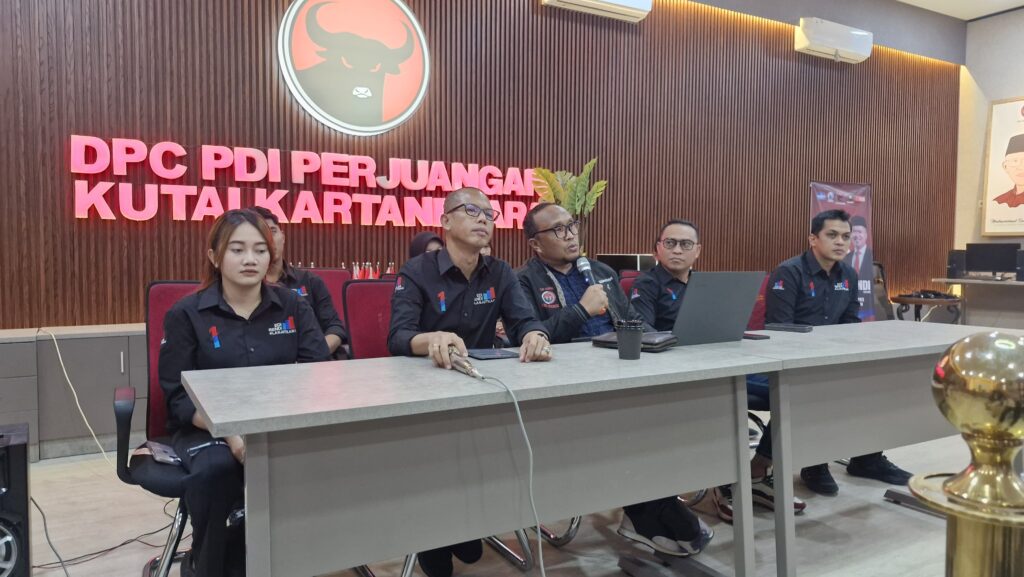 Foto : Erwinsyah, anggota tim kuasa hukum Edi-Rendi.