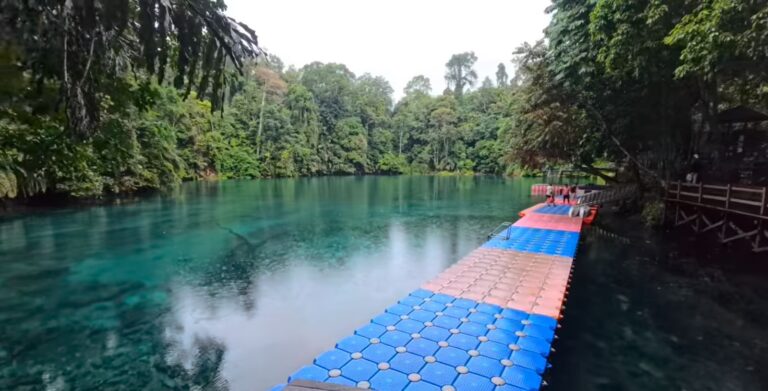 Foto : Danau Labuan Cermin