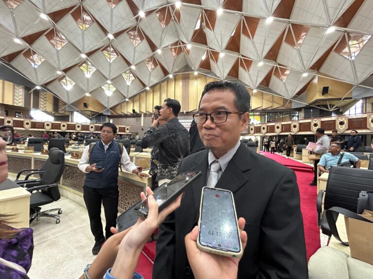 Kepala Dinas Sosial Kaltim, Andi Muhammad Ishak,
