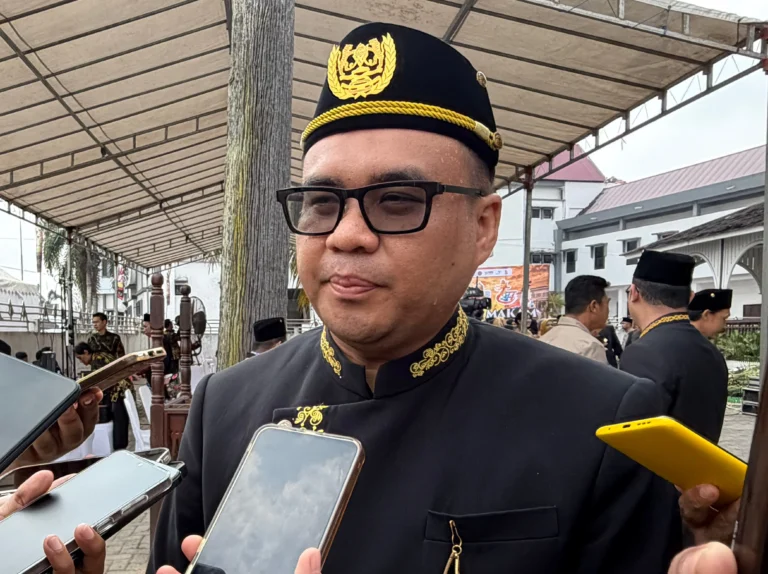 Foto : Bupati Kukar, Aulia Rahman Basri
