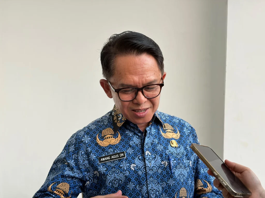 Plt Kepala Dispar Kukar, Awang Agus Dharmawan.(Foto:Rian)