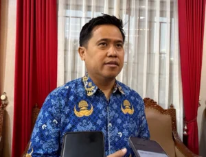 Plt Kepala Distransnaker Kukar, Dendy Fahriza.(Foto:Rian)
