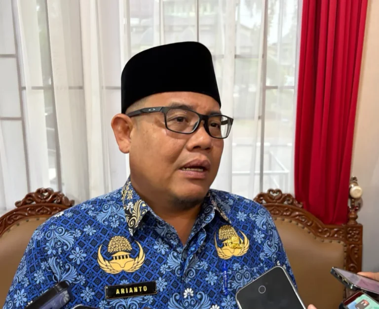 Kepala DPMD Kukar, Arianto.(Foto:Rian)